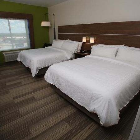 Holiday Inn Express Hotel And Suites Lincoln Airport By Ihg Eksteriør billede