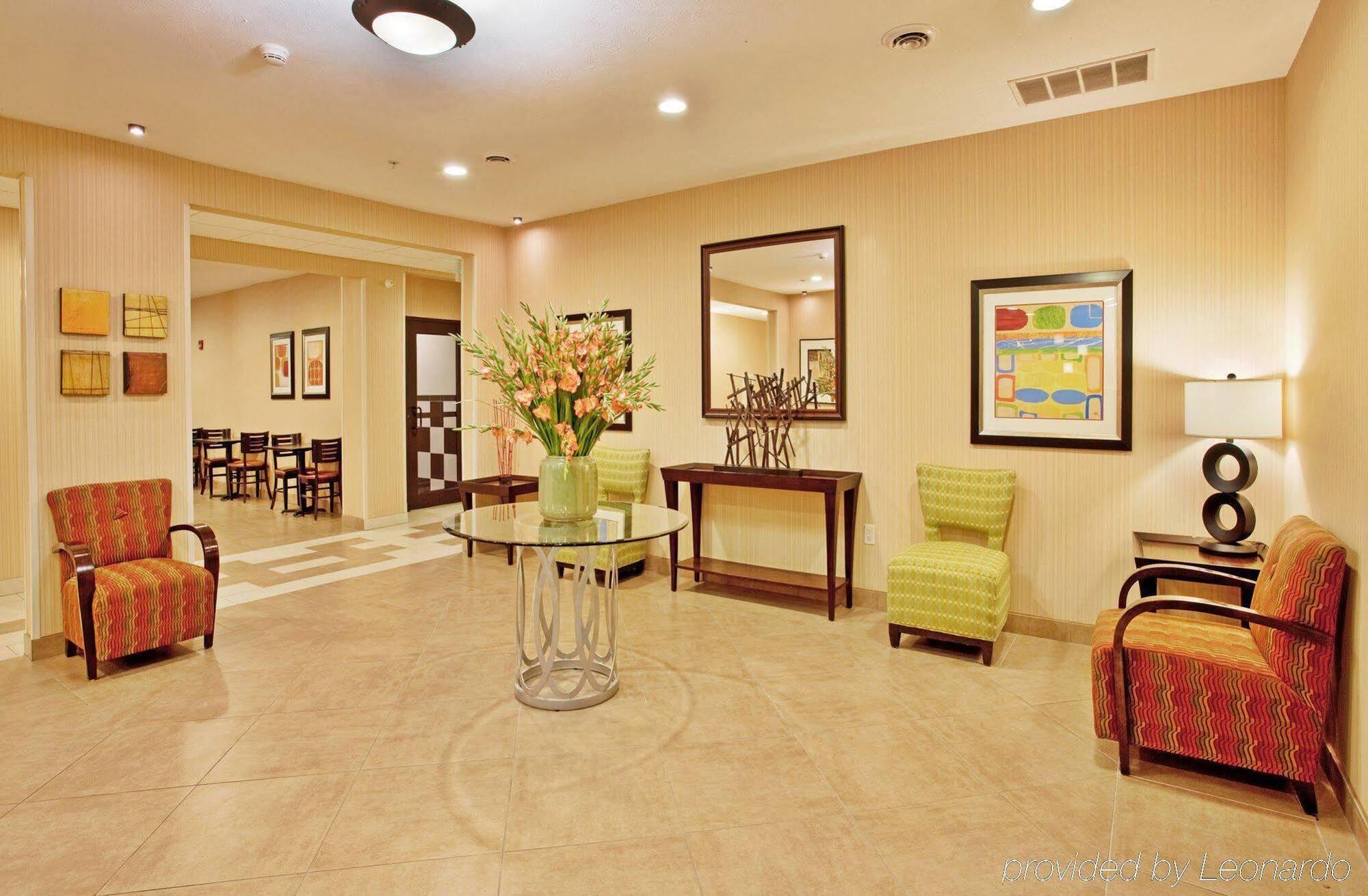 Holiday Inn Express Hotel And Suites Lincoln Airport By Ihg Eksteriør billede