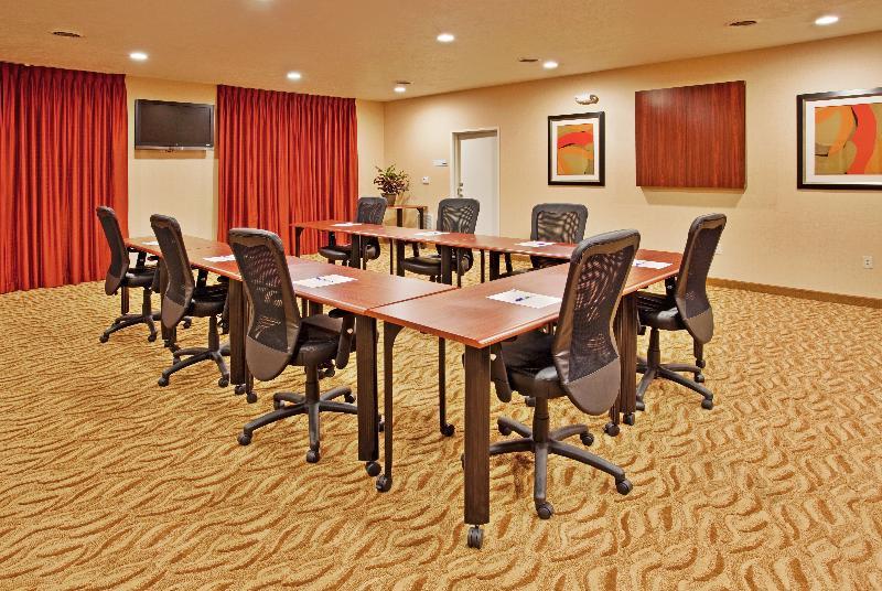Holiday Inn Express Hotel And Suites Lincoln Airport By Ihg Eksteriør billede