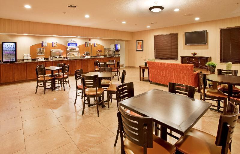 Holiday Inn Express Hotel And Suites Lincoln Airport By Ihg Eksteriør billede